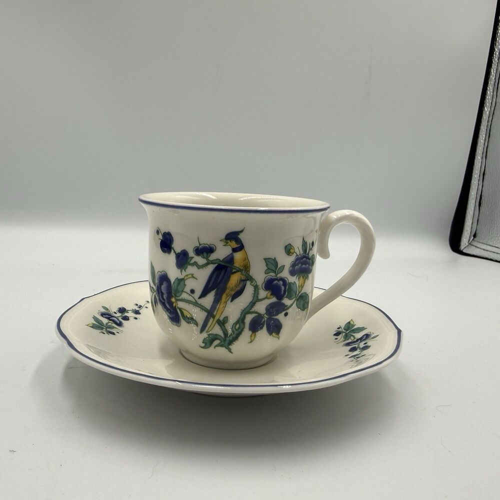 Villeroy & Boch Phoenix Blau Cup And Saucer Set Country Collection Porcelain.